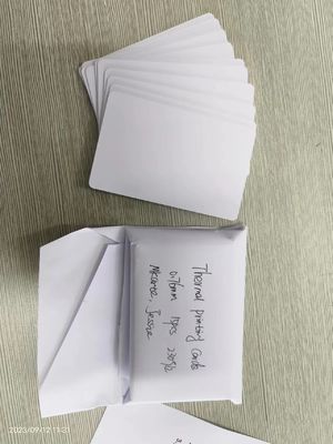 Tarjeta blanca en blanco imprimible térmicamente en PVC Cr80 54*85.6mm Para la producción de tarjetas