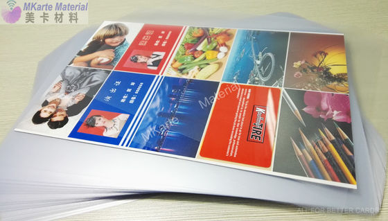 Vicat 5kg 72±2 C Tarjeta transparente de PVC asequible y duradera con tasa de contracción por calentamiento ≤ 10% Producción de tarjetas bancarias