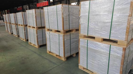Hoja imprimible Heidelberger Blanco Offset Impresión Hoja con núcleo de plástico 0.30mm Para la producción de tarjetas bancarias