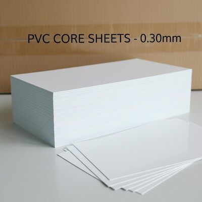0.30mm espesor de offset Imprimible hoja de PVC para la producción de tarjetas bancarias