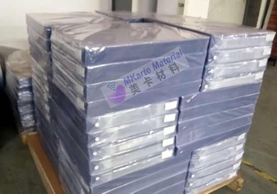 Descoloración modificada para requisitos particulares de la laminación de la capa revestida del PVC del tamaño del rollo pequeña