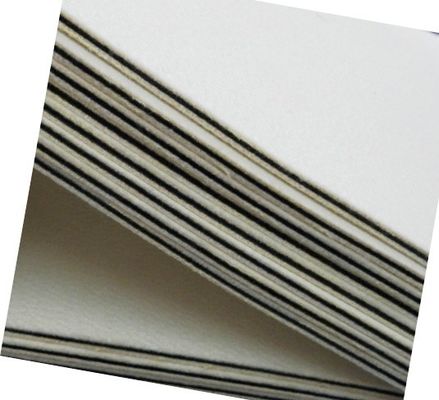 Material de lana laminado blanco del amortiguador del fieltro del cojín de A4 3m m para la laminación de la tarjeta del RFID