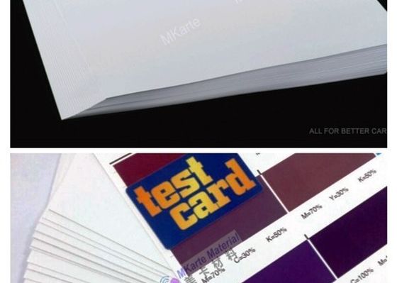 El doble echó a un lado hoja imprimible del Pvc A4 con la restauración del color del alto nivel