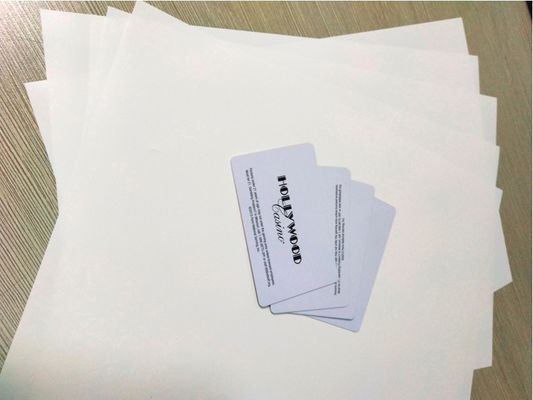 Hojas compactas compuestas blancas del policarbonato para la producción de gama alta del cuerpo de la tarjeta PC