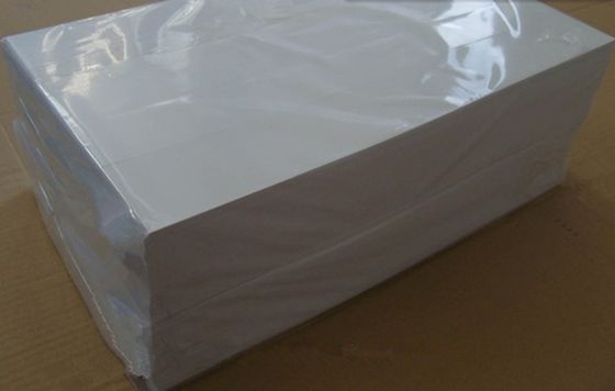 Alta hoja plástica mecánica de la fuerza PETG para la producción del cuerpo de la tarjeta de PETG