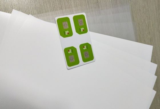 Precise la hoja cortada con tintas del perfil del policarbonato de la impresión en offset para la producción del cuerpo de la tarjeta PC