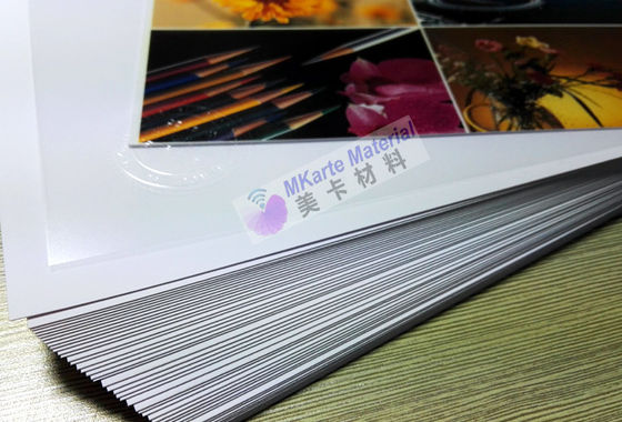 Fuji - Xerox Digital que imprime el material de la tarjeta del PVC para IC carda la producción
