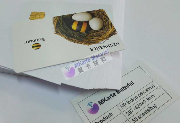Hoja de impresión de tarjetas de PVC de color blanco para tarjetas inteligentes