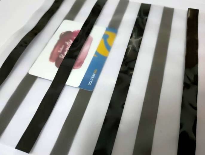 la raya magnética del tamaño de la tarjeta A4 A3 del PVC de 0.04m m cubierta cubrió la película